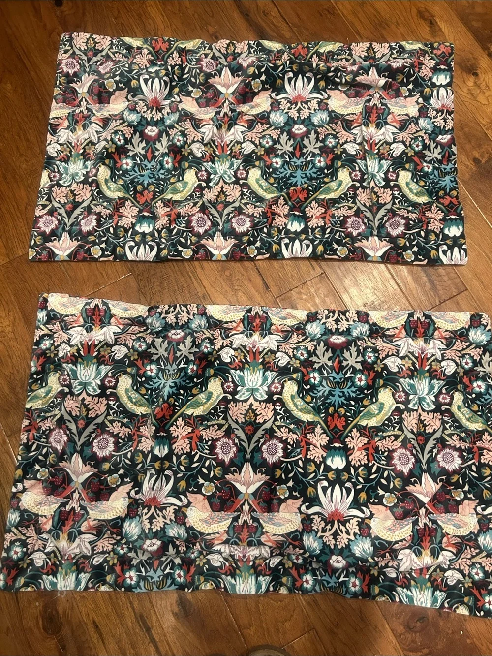 Liberty for Anthropologie Strawberry Thief Shams William Morris - 2 King Shams